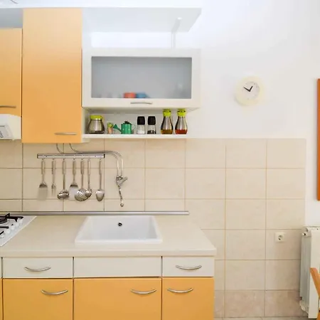Pula 43 Apartment *