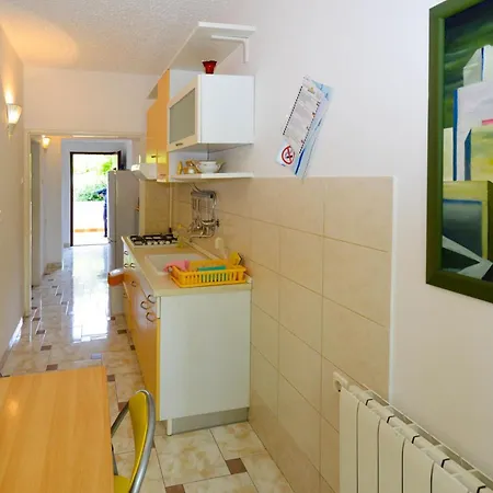 Pula 43 Apartment Veruda